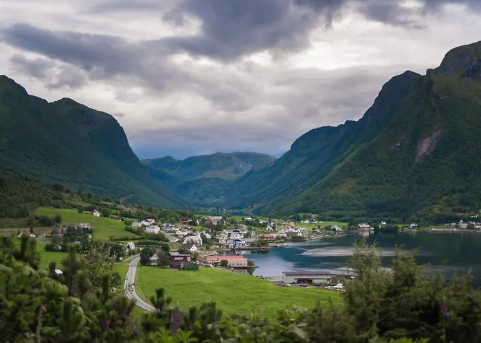 Troll Fjordhytter Dom wakacyjny Syvde